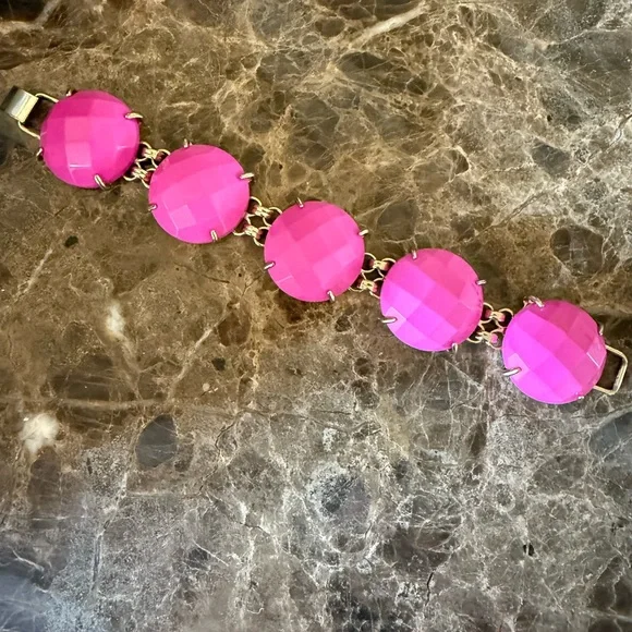 Kendra Scott Cassie Bracelet - Picture 1 of 3